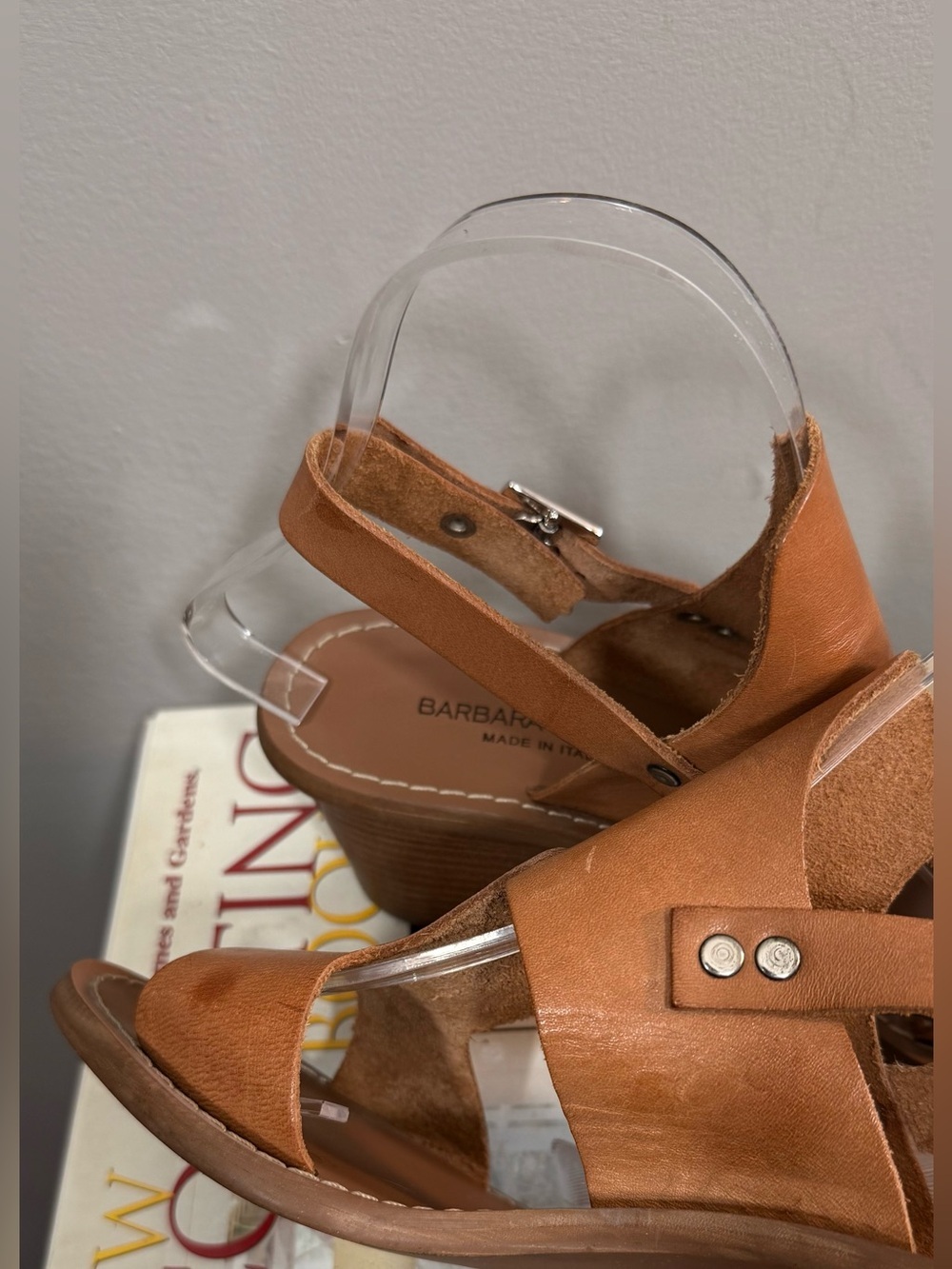 Tan Leather Open-Toe Block Heel Sandals - Stylish Slingback - Picture 15 of 16